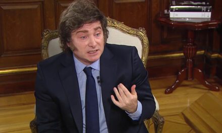 De la marcha triunfal a los goles en contra