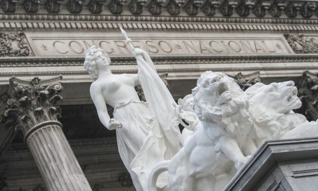 Operativo cerrojo a la prensa | Retricciones a los medios en la apertura de sesiones