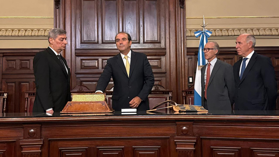 Por decreto y en secreto: los detalles de la llegada de Manuel García Mansilla a la Corte | Los supremos montaron un operativo para tomarle juramento
