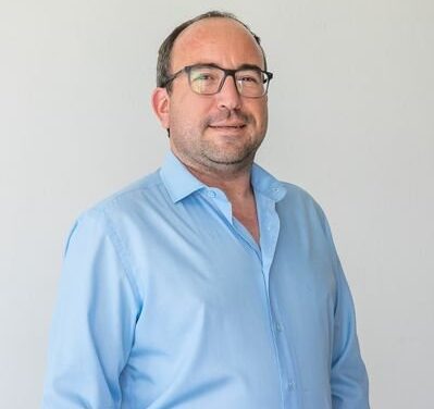 SE VIENE RIVADAVIA EN COLORES