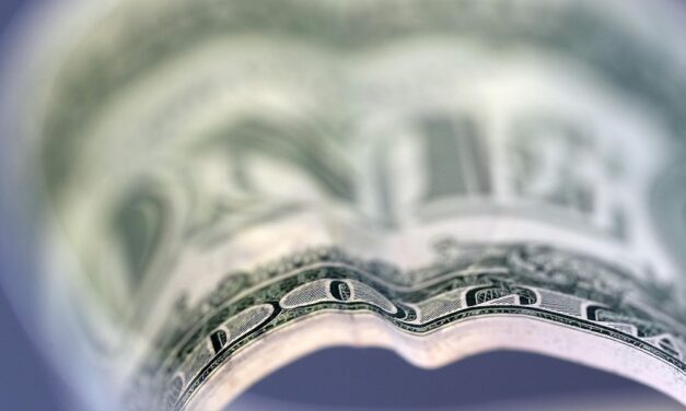 Cómo es el billete de un dólar que se puede vender en US$ 7.500