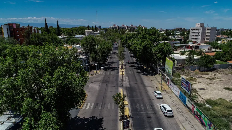 EL GOBERNADOR ORREGO ANUNCIÓ OBRAS EN LA AV. LIBERTADOR