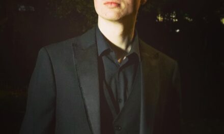 un joven actor que protagonizó una serie de Netflix fue condenado a 15 años de cárcel por 26 delitos sexuales