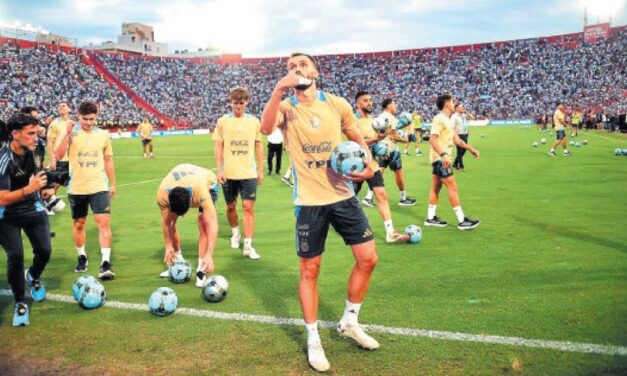 La Scaloneta protagonizó un amistoso a beneficio de un hospital de Bahía Blanca