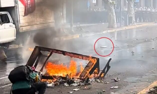 La reconstrucción de la trayectoria del proyectil que impactó en el fotógrafo Pablo Grillo | «Le tiraron a matar», aseguraron peritos científicos