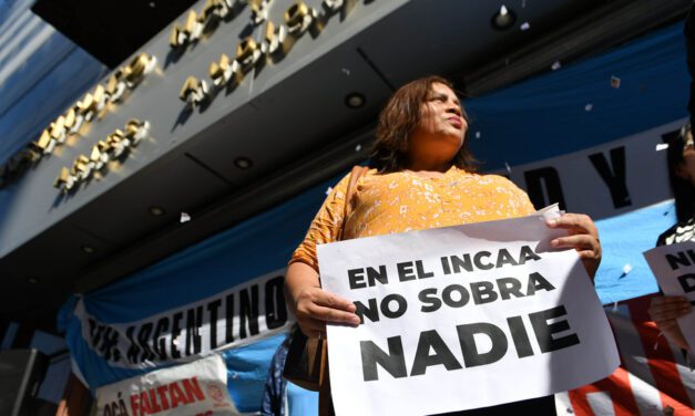 Más motosierra en el INCAA | El Gobierno confirmó más despidos