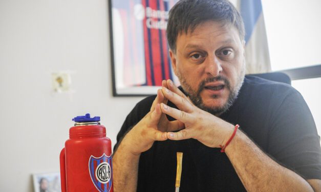 Leandro Santoro: «El PRO y La Libertad Avanza se disputan el botín»