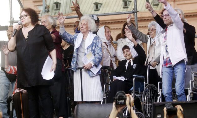 A 49 años del golpe, una multitud renovó su compromiso por la memoria, la verdad y la justicia | «Tenemos la fuerza de la historia de nuestro pueblo» 