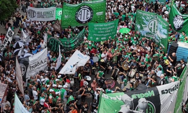 Más motosierra: se vienen cientos de nuevos despidos en el Estado y los gremios preparan la resistencia