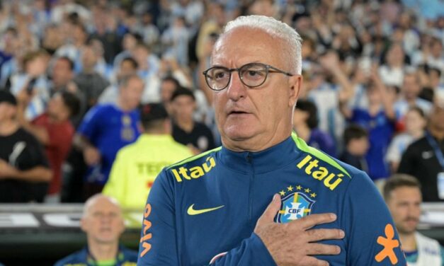 Brasil decidió despedir al seleccionador Dorival Júnior tras la derrota contra Argentina