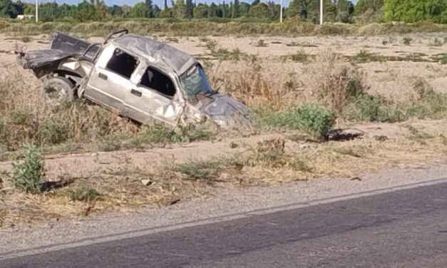 Accidente en Calle 14: un matrimonio y tres menores trasladados de urgencia tras un accidente