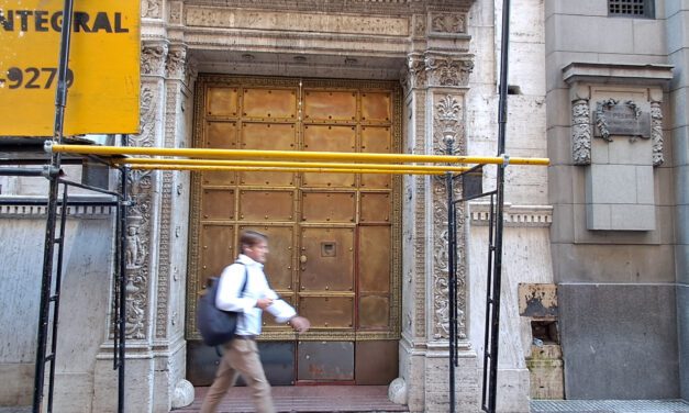 El misterioso bunker de los tuiteros libertarios, a 2 cuadras de la Casa Rosada