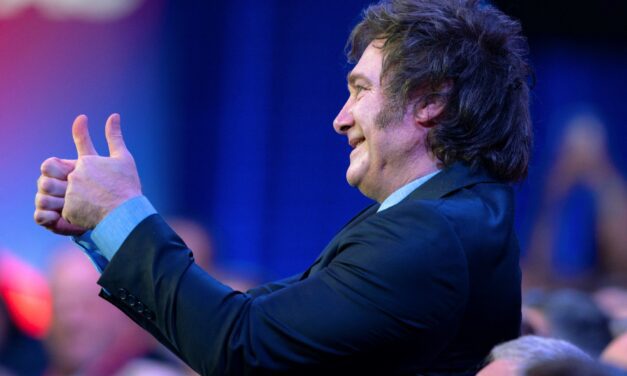 El Gobierno salió a cruzar duro el paro lanzado por la CGT