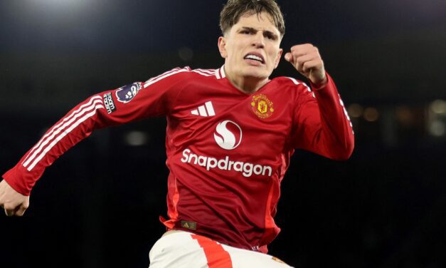 Garnacho se quedó sin Selección pero tuvo consuelo con Manchester United que, por fin, pudo cerrar una semana feliz