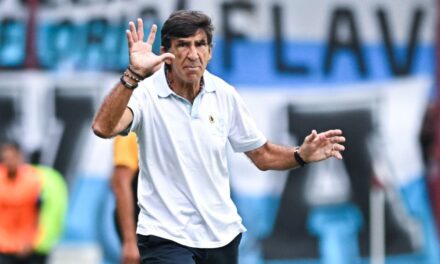 Gustavo Costas sobre el juego ante Independiente Rivadavia: «No merecíamos perderlo, hicimos un buen partido»