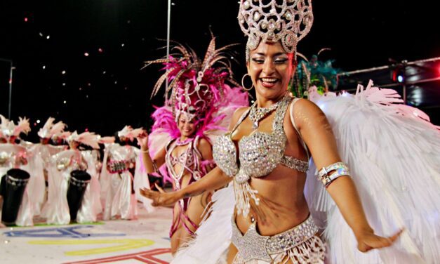 El carnaval de chimbas arranco con mas de 15.000 personas.