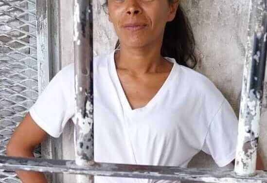 Mujer detenida tras robar un celular en el Barrio Echeverría