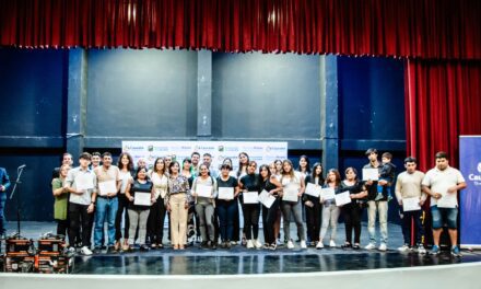 Romina Rosas entregó certificados y dio inicio a nuevos talleres de empleo