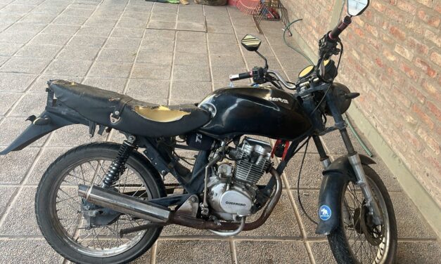 La policía recuperó una moto en un operativo de la comisaría 28