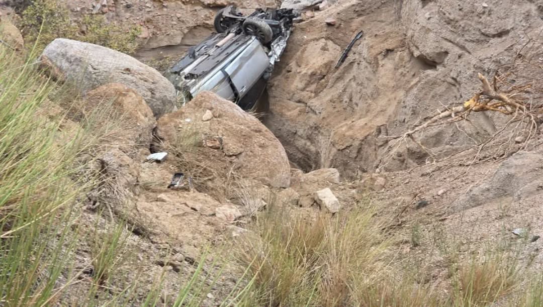 Accidente y Caída de Material en la Ruta 150: Un Día de Trabajo Intenso para la Gendarmería Nacional
