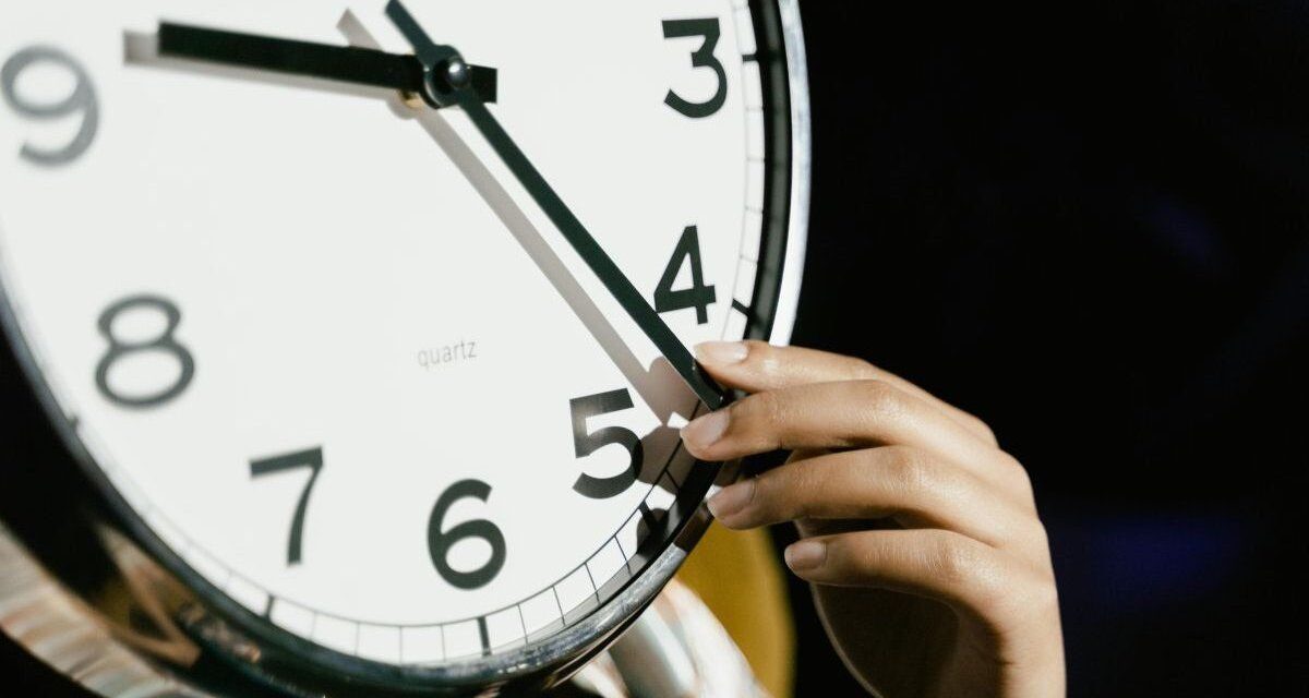 La Unión Europea analiza terminar con el cambio horario en su continente