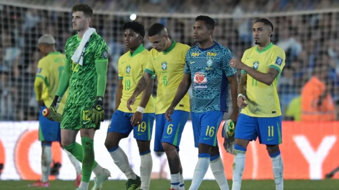Los medios brasileros calificaron de «vergüenza histórica» la derrota ante Argentina