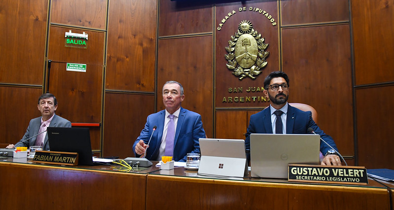 Ley de Necesidad y Urgencia sobre emergencia climatica