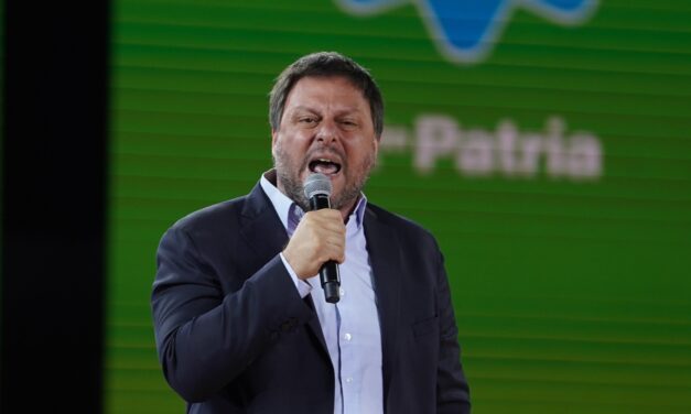 Sin unidad, el peronismo porteño hace su apuesta con Leandro Santoro en busca de un triunfo en la Ciudad