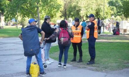 Vendedores del Parque de Mayo: sigue la polémica, mañana pedirán una amparo para seguir trabajando