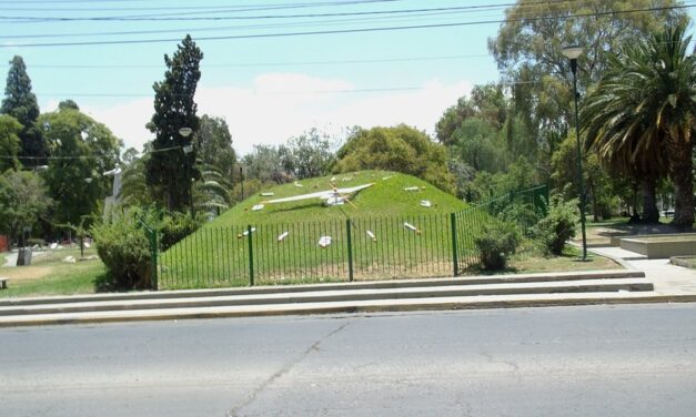 ANTICIPO: fuerte operativo para desalojar manteros en la plaza España