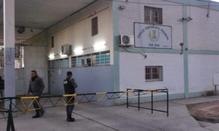 Apuñalado en el Penal de Chimbas: una riña terminó con un interno hospitalizado