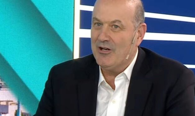 Sturzenegger expone en Chile sobre transformación del estado en «la Argentina de Milei»