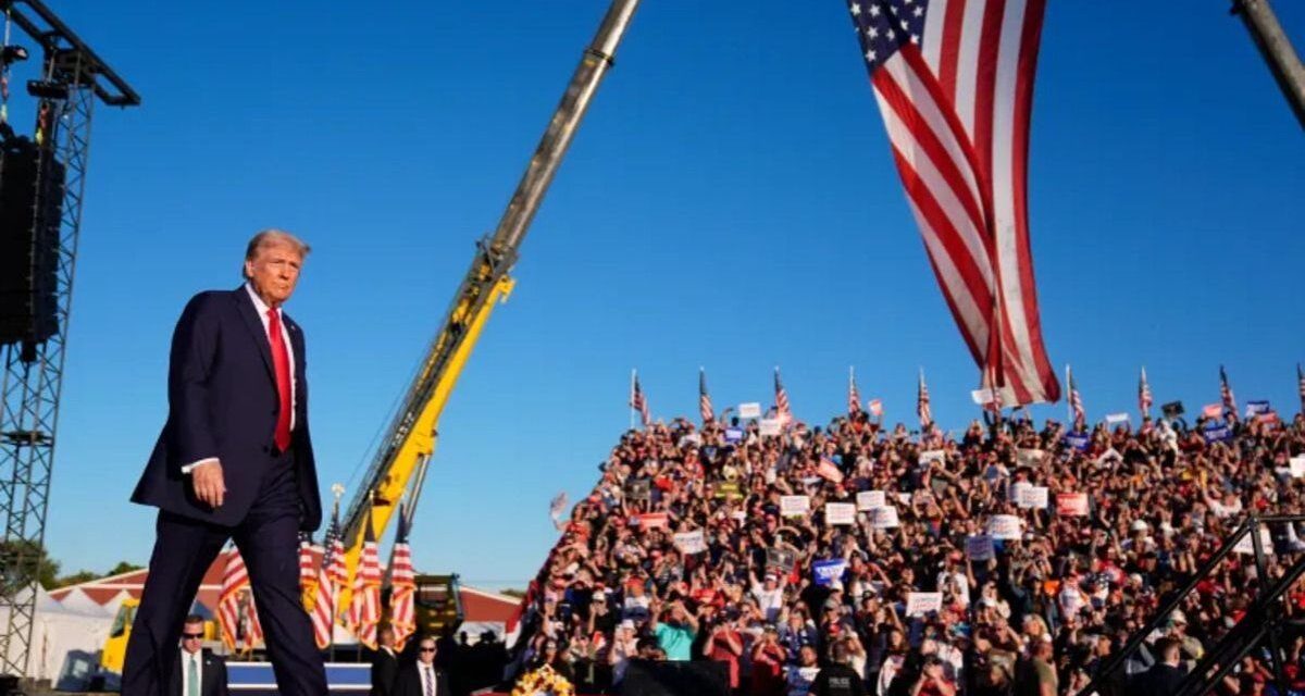 Pese a la barrera constitucional, Donald Trump aseguró que se postularía para un tercer mandato en EEUU