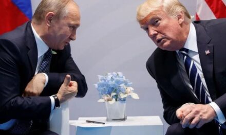 Donald Trump amenazó con aranceles secundarios al petróleo de Rusia por enojo con Vladimir Putin