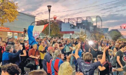 El día después en San Lorenzo: las dudas del vice y el fantasma de la intervención libertaria