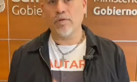 <div class="volanta-custom" style="
                color: #444;
                font-size: 0.8rem;
                font-weight: 600;
                line-height: 1.1;
                margin-bottom: 6px;
                text-transform: uppercase;
                letter-spacing: 0.3px;
                text-align: left;
            ">hackaton</div><div class="post-title-custom" style="text-align: left;">GUILLERMO CHIRINO: «Queremos educación vial en las aulas»</div>