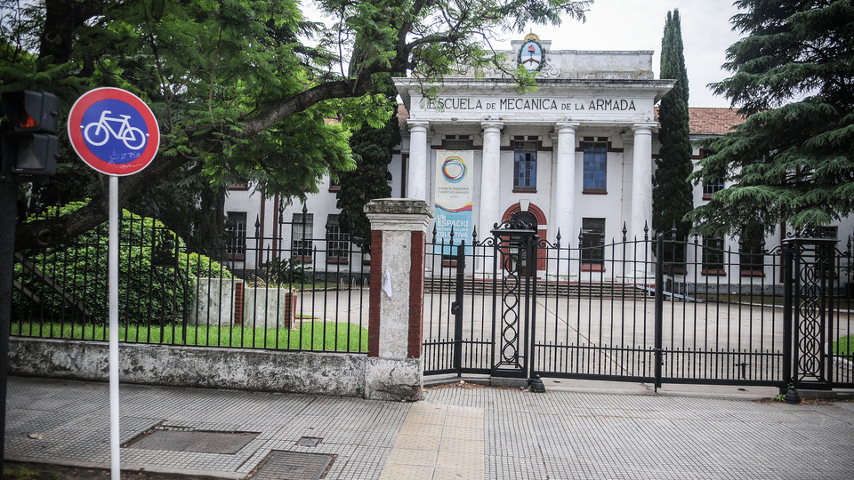 Crece el temor a la parálisis de las actividades en la ex ESMA | El Gobierno anunció que no transferirá fondos para pagar los sueldos