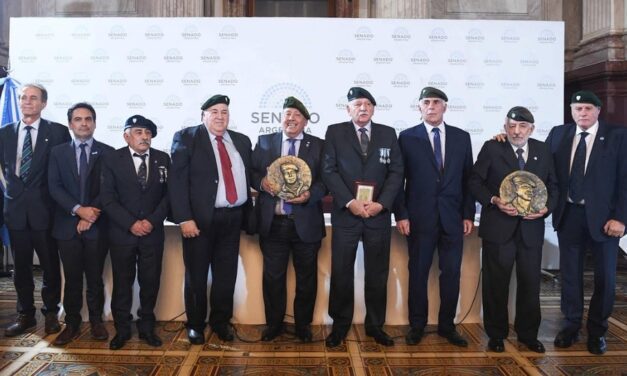 Malvinas: En el Senado homenajearon a un represor multicondenado  | Se trata de Horacio Losito