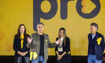 Mauricio Macri encabezó el comienzo de la campaña electoral del PRO | El acto se realizó en el Planetario 