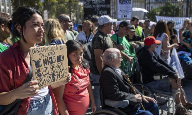 La discapacidad, en emergencia: piden apoyos al proyecto de ley que busca frenar el ajuste en el área | Acto de las organizaciones del colectivo en el Congreso