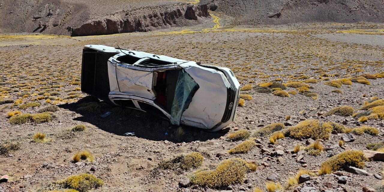 Mirá las impactantes imágenes del accidente en el paso de Agua Negra