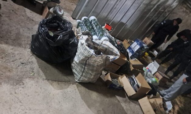 Dos hombres fueron sorprendidos robando en una ferretería de Chimbas