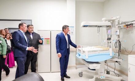 Orrego inauguró una nueva maternidad, unidad oncológica y servicio de imágenes en el Hospital de Jáchal