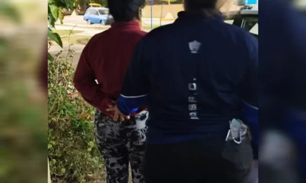 CHIMBAS: Una mujer que amenazó a su vecina con un cuchillo de carnicero, quedó detenida