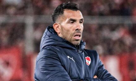 Carlos Tevez podría dirigir un equipo grande de Sudamérica
