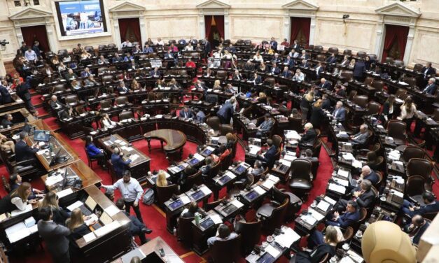 Diputados de UP pidieron una sesión especial para homenajear al papa Francisco