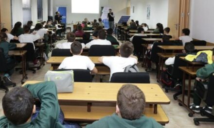 Vouchers educativos, habilitaron las inscripciones