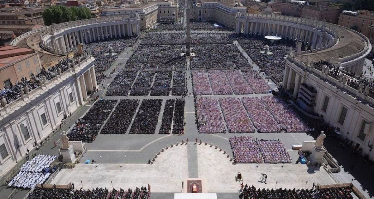 En un histórico funeral, miles de fieles despidieron al papa Francisco, el jesuita que cambió la Iglesia