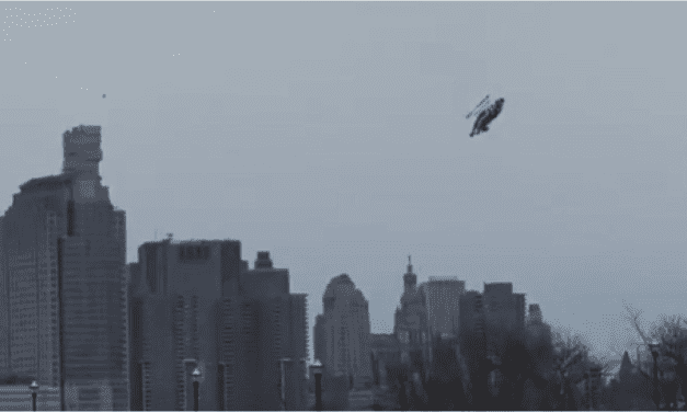 Un helicóptero se estrelló en el río Hudson frente a Manhattan