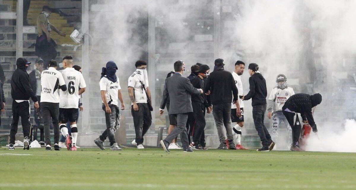 Imputaron a un carabinero por la muerte de dos simpatizantes de Colo Colo antes del partido contra Fortaleza